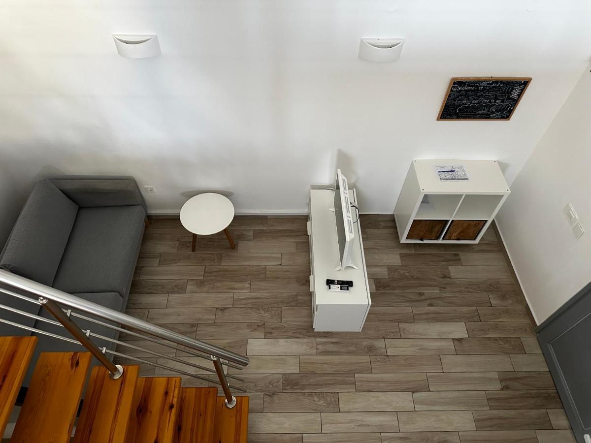 Apartment Selena Kamari (Santorini)